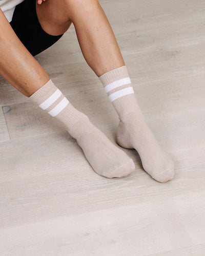 TAN & WHITE ORGANIC STRIPE SPORTS SOCKS